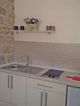 Апартаменты Kotor Kelly Apartments Котор Номер-студио-24